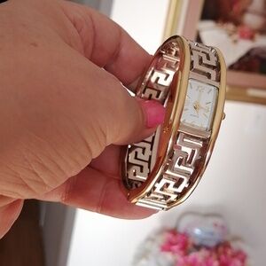 Gorgeous gold and silver Tones Greek geometric design Vintage Working Watch